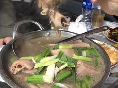 猪弯骨藕汤-小民大排档(光谷店)