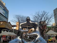 -证大大拇指广场(芳甸路店)