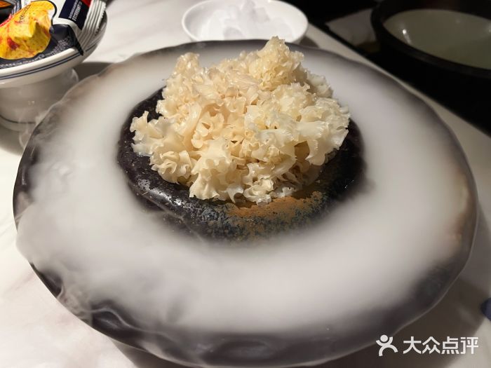 義公子冰煮羊火锅(魏公村店)義公子绣球菌图片