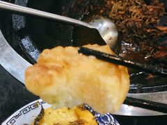 君姑娘美食记-炮爷东北铁锅炖(棠安路店)