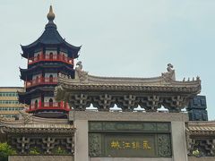 -绳金塔