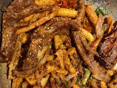 -嘎嘎鸭下巴·爆辣干锅(明教寺店)