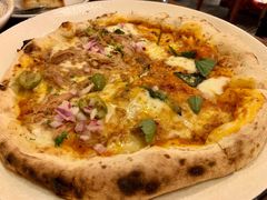 玛格丽特拼金枪鱼-PIZZA BIANCA(万象城店)