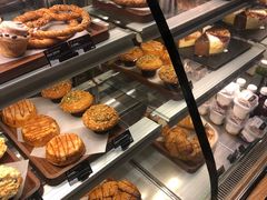 -星巴克(汾阳路店)