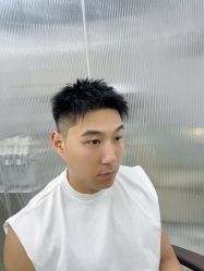 -尤司男士国潮理发馆