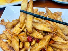 -东北风味思缘食府(对湖路店)
