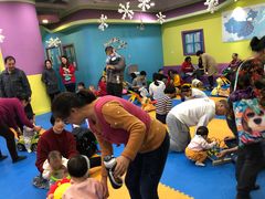 -美国悦宝园早教托育中心(东坝店)