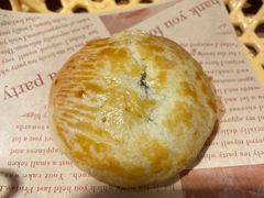 云南玫瑰鲜花饼-洱火云南酸菜牛肉火锅(石景山当代商城店)