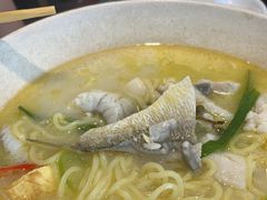 -玖鲜小笼(中山广场店)