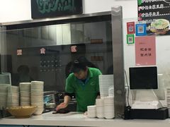-老磁器口豆汁店(天坛店)