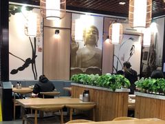 -裕记烧腊连锁餐饮(国商分店)