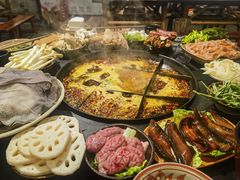 -红板凳火锅·20年老字号