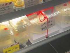 -红宝石·鲜奶小方·海派西点房(丰庄店)