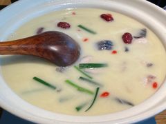 -老阿爸鲜鱼土菜(昆山花桥店)