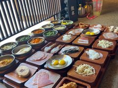 -银米·云南传统过桥米线(双廊黑金冠店)