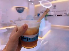-HUGS coffee(东区店)