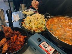 -MI WU FACTORY米屋美食工厂餐厅(绿地店)