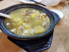 沙姜鸡汤-口衣记鸡饭店