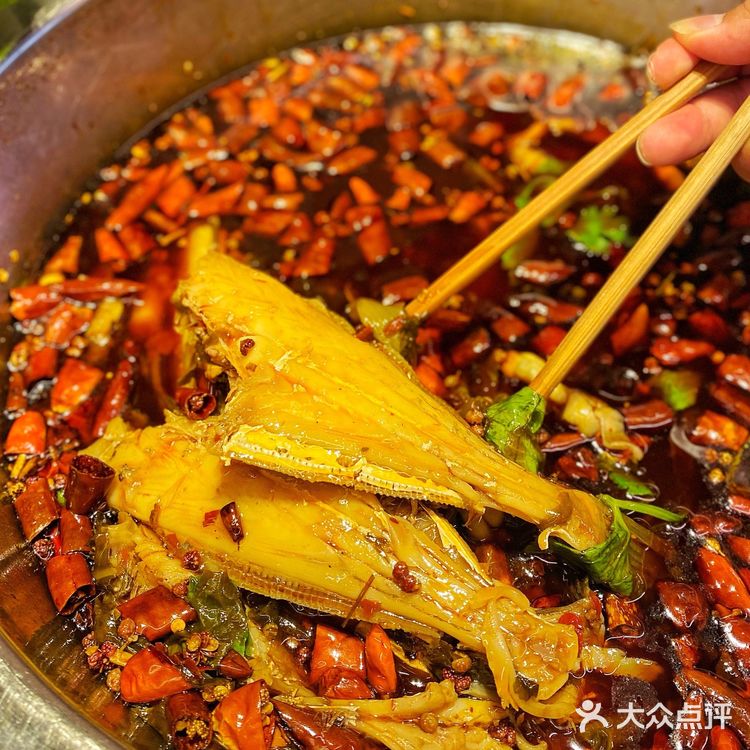 成都探店｜世纪城超好吃的耗儿鱼