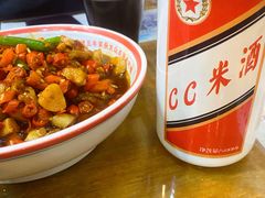 -堂瓦里·33年传统赣菜(第一街区店)