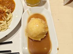 -宜家·瑞典风味餐厅(武汉荟聚中心店)