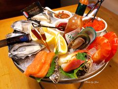 土蚝海鲜塔拼盘-囧吉香生蚝牛排馆(湖北路店)