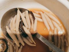 酸汤莜面鱼鱼-西北45°(世茂广场店)