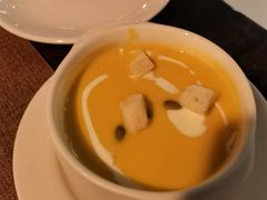 -食间牛排(重庆路万达店)