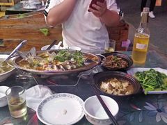 -临街徽菜馆·正宗黄山味