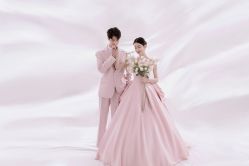 -唯一视觉婚纱摄影(李家村店)