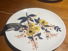 -JINNS锦时 steak&pizza(浸信会礼拜堂旧址店)