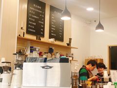 -白鹅咖啡(金城花园店)