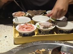 -红九格老火锅(三峡广场店)