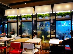 大堂-肯德基(美兰机场店)