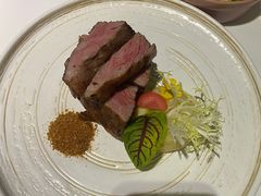 原汁低温炖IBP红标牛小排配时令蔬菜-K·Kitchen KK牛扒厨房(江南西店)