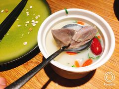 塔哈尔羊骨汤-塔哈尔·新疆盛宴(城西银泰店)