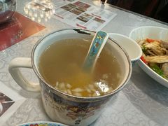-汗腾格里·风味餐厅(新疆驻京办店)
