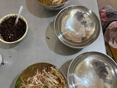 -正宗杨记普洱酸醋米线(总店)