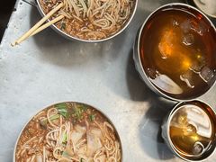 -正宗杨记普洱酸醋米线(总店)