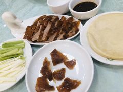 -六和聚传统烤鸭.天津菜(和平店)