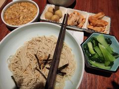 -裕兴记•蟹黄面馆(人民广场店)