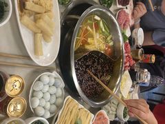 -朱氏胖子烂火锅(洪崖洞店)
