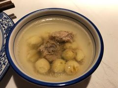 莲子猪肉汤-客家大院·非遗赣南客家菜(郁孤台店)