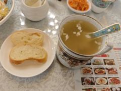 -汗腾格里·风味餐厅(新疆驻京办店)