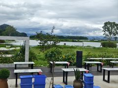 -夏屿湖畔.落日湖景餐厅(普者黑景区店)