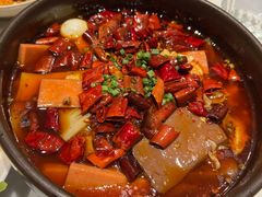 精品毛血旺-孔雀云贵川·融合菜(长宁来福士店)