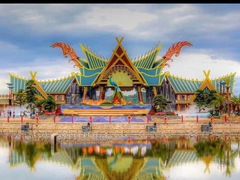 -七彩云南欢乐世界