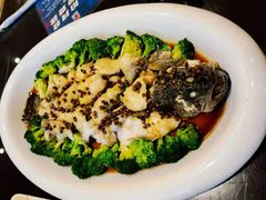 汴梁黄焖鱼-邢家锅贴老店·非遗·开封菜(金明广场店)