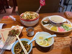 -怪噜范·老贵阳街头名小吃(鸿通城店)