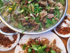 -周记翘脚牛肉